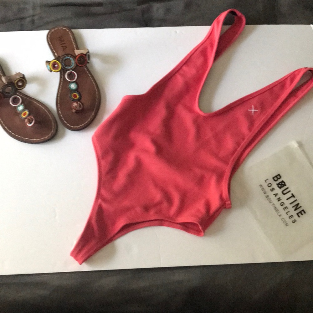 Boutine NWOT - Bathing Suit 👙